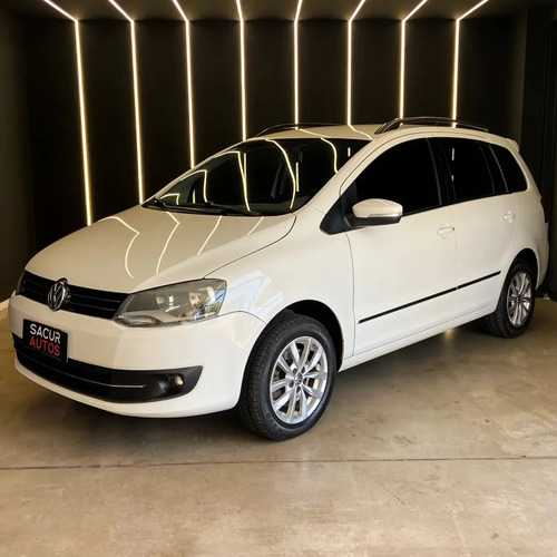 Volkswagen Suran 1.6 Comfortline 101cv 2014