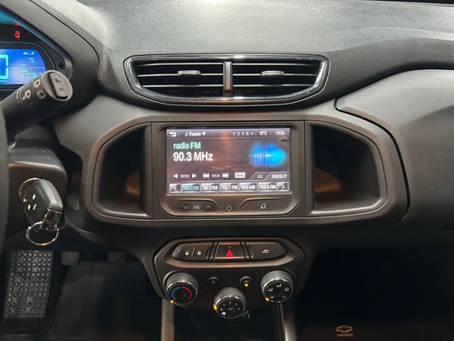 Chevrolet Onix 1.4 LTZ 5P L13 2015