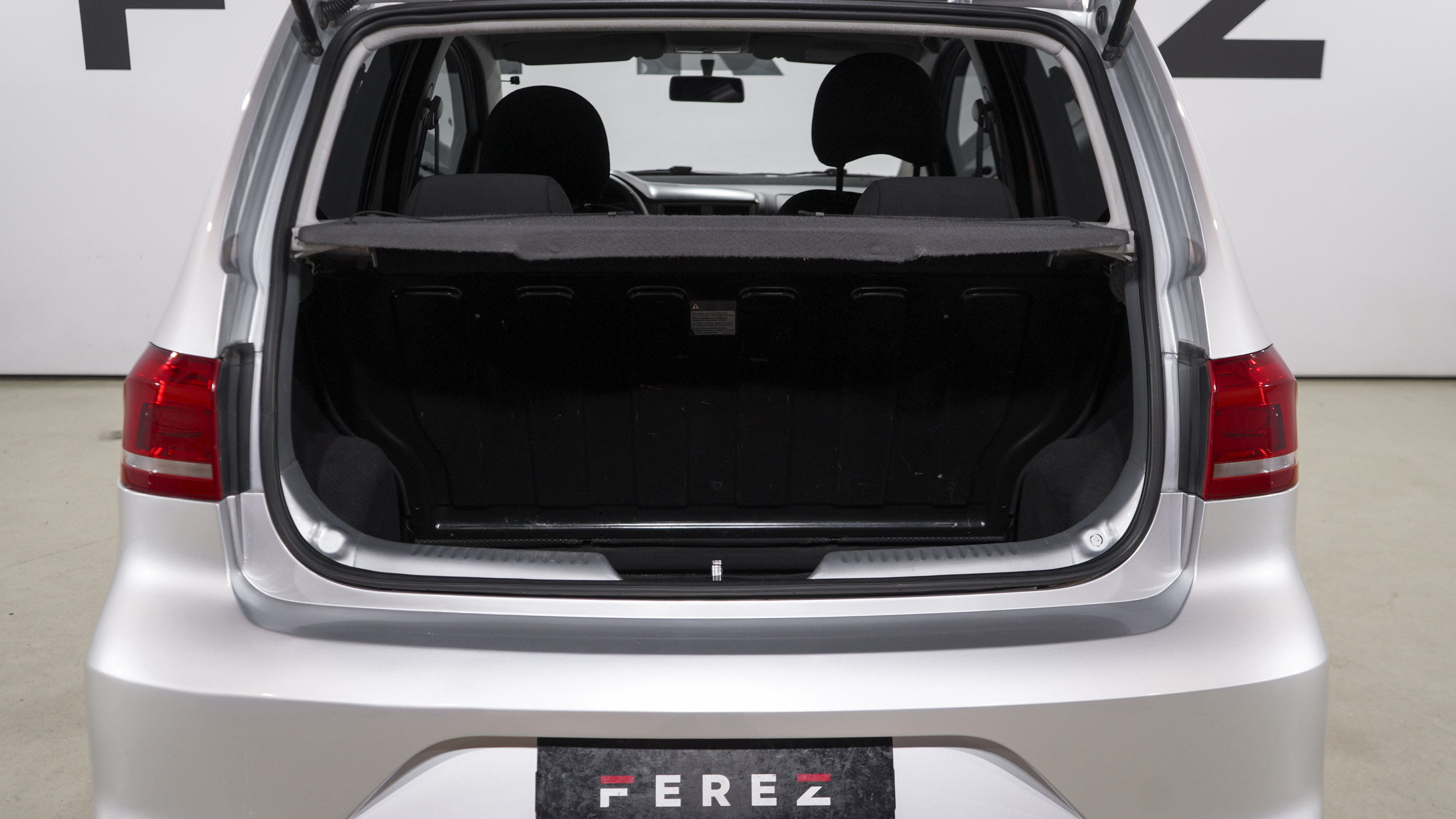 Volkswagen Fox 1.6 TRENDLINE 2017