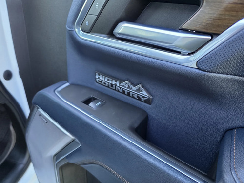 Chevrolet Silverado 5.3 V8 High Country 2025