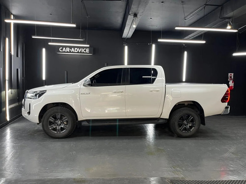 Toyota Hilux 2.8 TDI 4X2 SRV AT6 2022