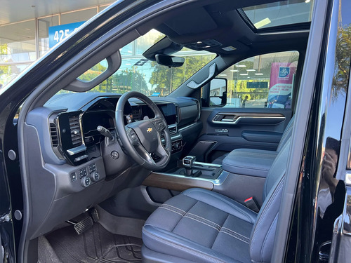 Chevrolet Silverado 5.3 V8 High Country 2025