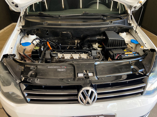 Volkswagen Suran 1.6 Comfortline 101cv Ab 2014