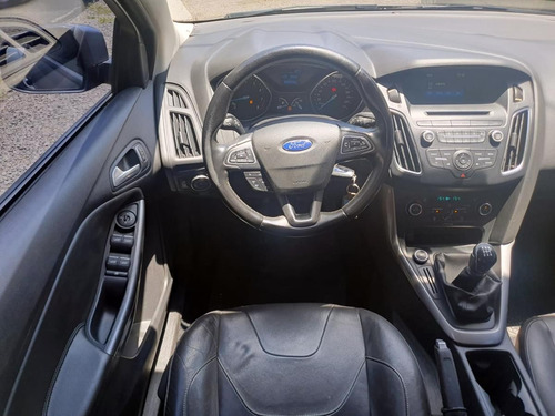 Ford Focus III 2.0 Sedan Se 2016
