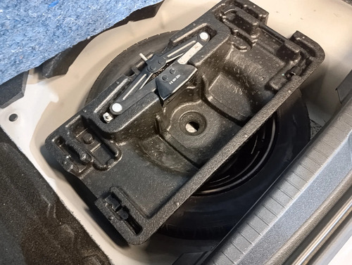 Peugeot 208 L/20 1.6 Like Pack 2021