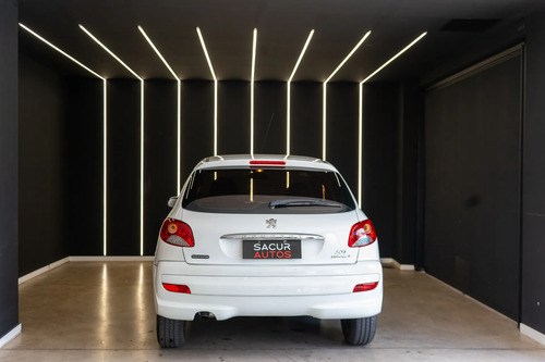 Peugeot 207 Compact 1.4 HDI 5P ALLURE 2015