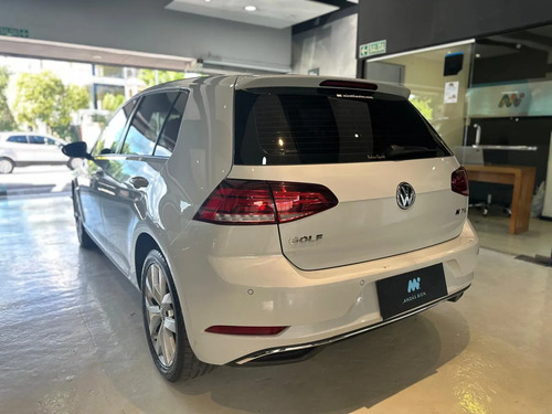 Volkswagen Golf Confotline 1.4T DSG 2018