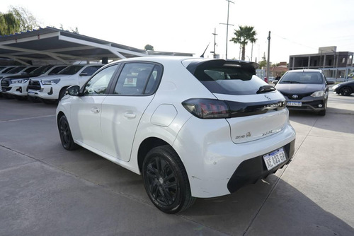 Peugeot 208 1.6 5p Feline Tip 2021