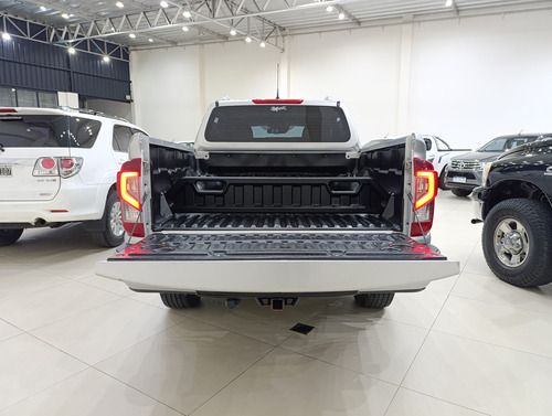 Nissan Frontier 2.3bt Platinum 4x4 At L22 2022