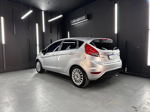 Ford Fiesta 1.6 SE KD 5P L14 2016