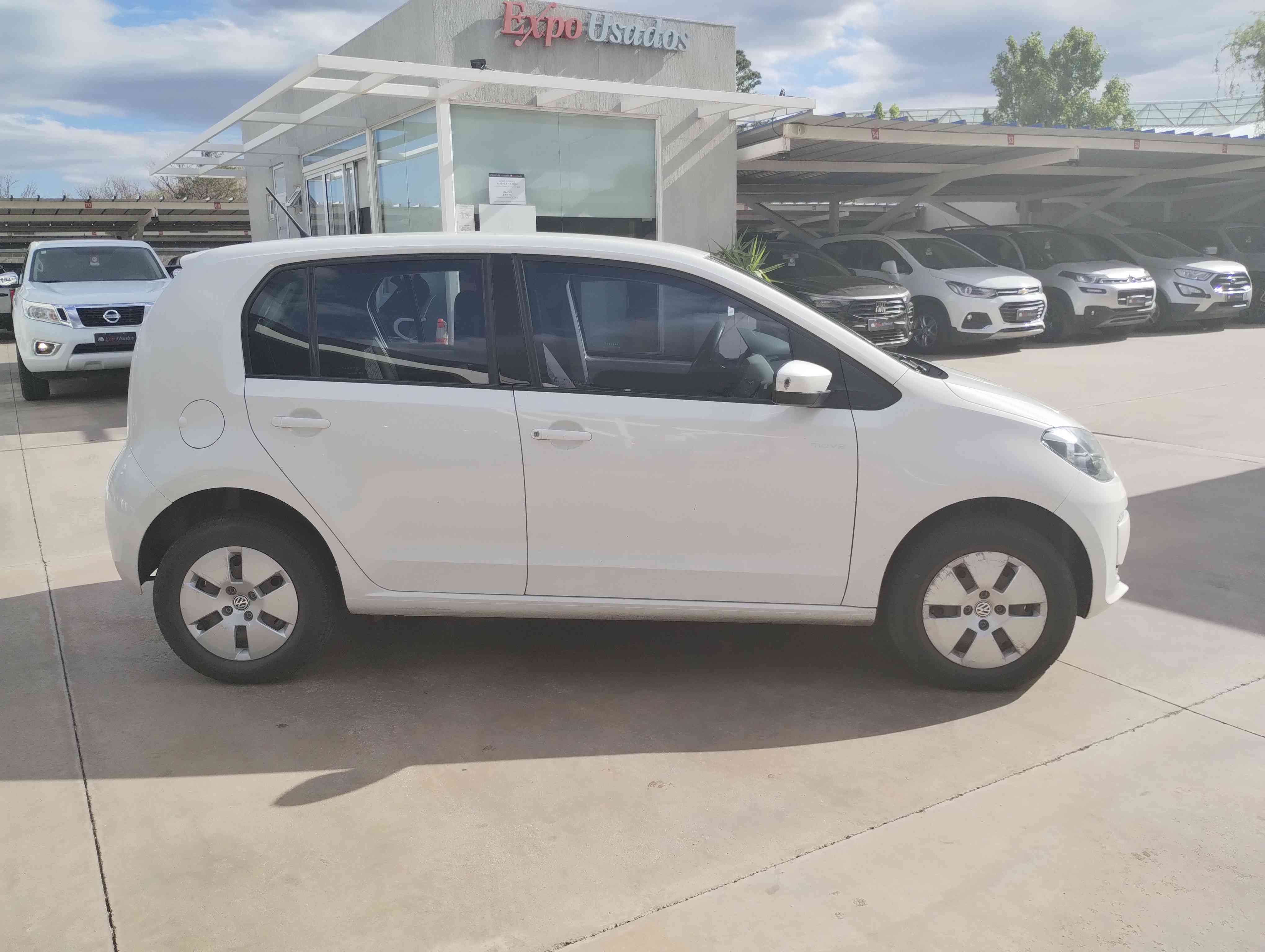 Volkswagen Up! 5 PTAS MOVE 2016