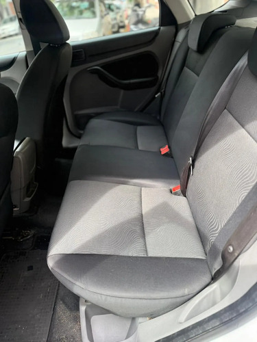 Ford Focus 2 1.6 Trend Sigma 2012