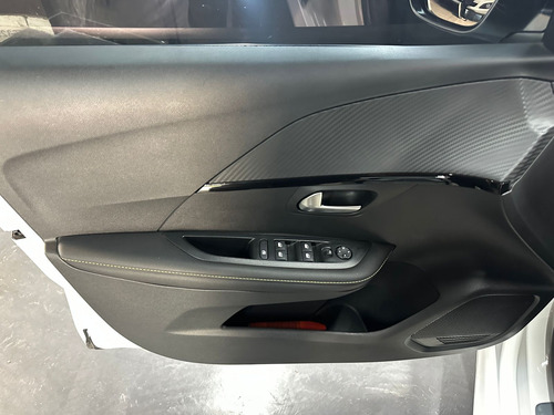 Peugeot 208 1.0 T200 GT AT L25 2025