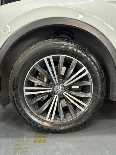 Volkswagen Tiguan 2.0 T ALLSPACE HIGHLINE AT L17 2018
