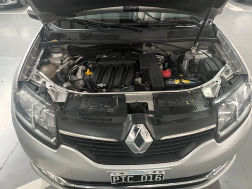 Renault Logan 1.6 Privilege 105cv 2015