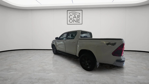 Toyota Hilux 2.8 TDI 4X4 SRV AT6 2023