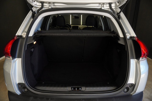 Peugeot 2008 1.6 Feline 2017