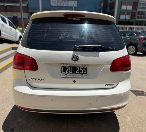 Volkswagen Suran 1.6 Highline 101cv 11c 2012