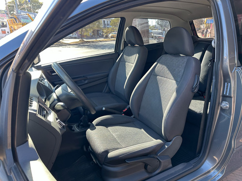 Volkswagen Fox 1.6 Confortline 2014