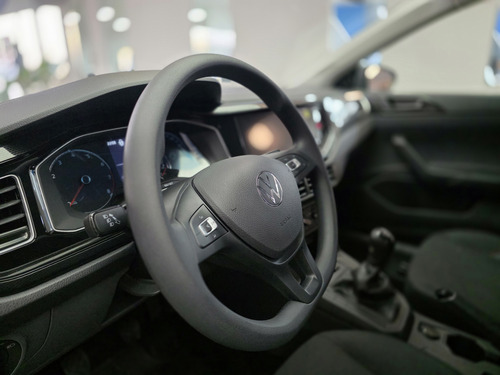 Volkswagen Polo 1.6 Msi Track 2025