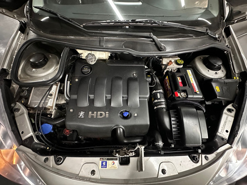 Peugeot 207 COMPACT 2.0 5 P XT HDI 2010