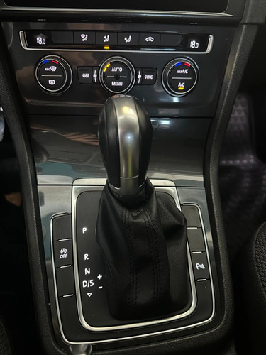 Volkswagen Golf Confotline 1.4T DSG 2018