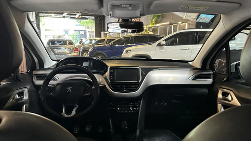 Peugeot 208 1.6 Feline 2018