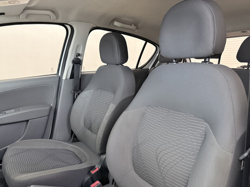 Fiat Palio 1.4 ATTRACTIVE 5P L14 2015