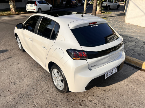 Peugeot 208 1.6 Active Pack 2024