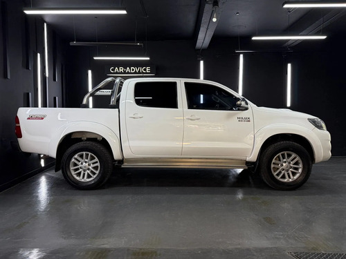 Toyota Hilux 3.0 TDI 4X2 DC SRV CUERO L12 2012
