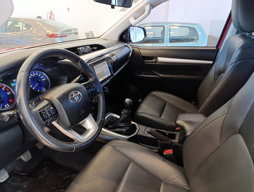 Toyota Hilux Pick-Up 2.8 Cd Srv Pack 177cv 4x2 2016