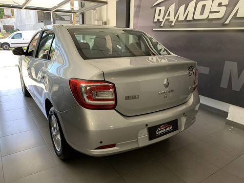 Renault Logan 1.6 Privilege 105cv 2015