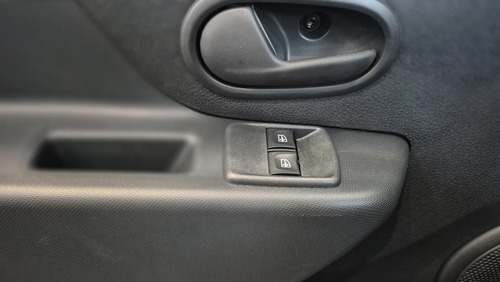 Renault Logan 1.6 16v Life 2026