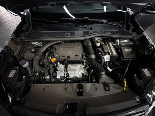 Peugeot 2008 1.0 T 200 ALLURE CVT 2024