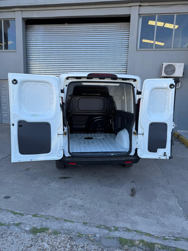 Fiat Fiorino 1.3 endurence 2025