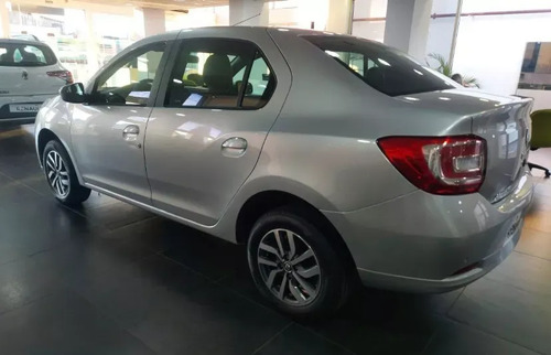 Renault Logan Intense 1.6 2026