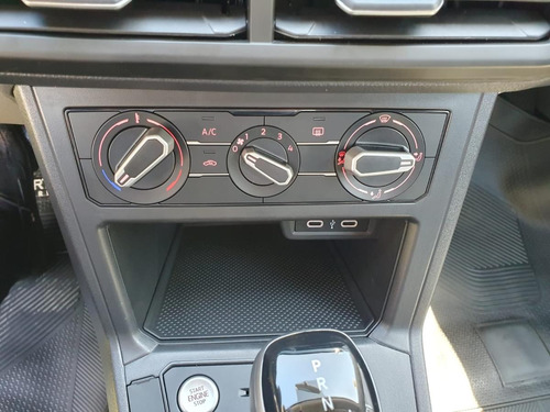 Volkswagen Polo 1.0 Tsi Comfortline At 2025