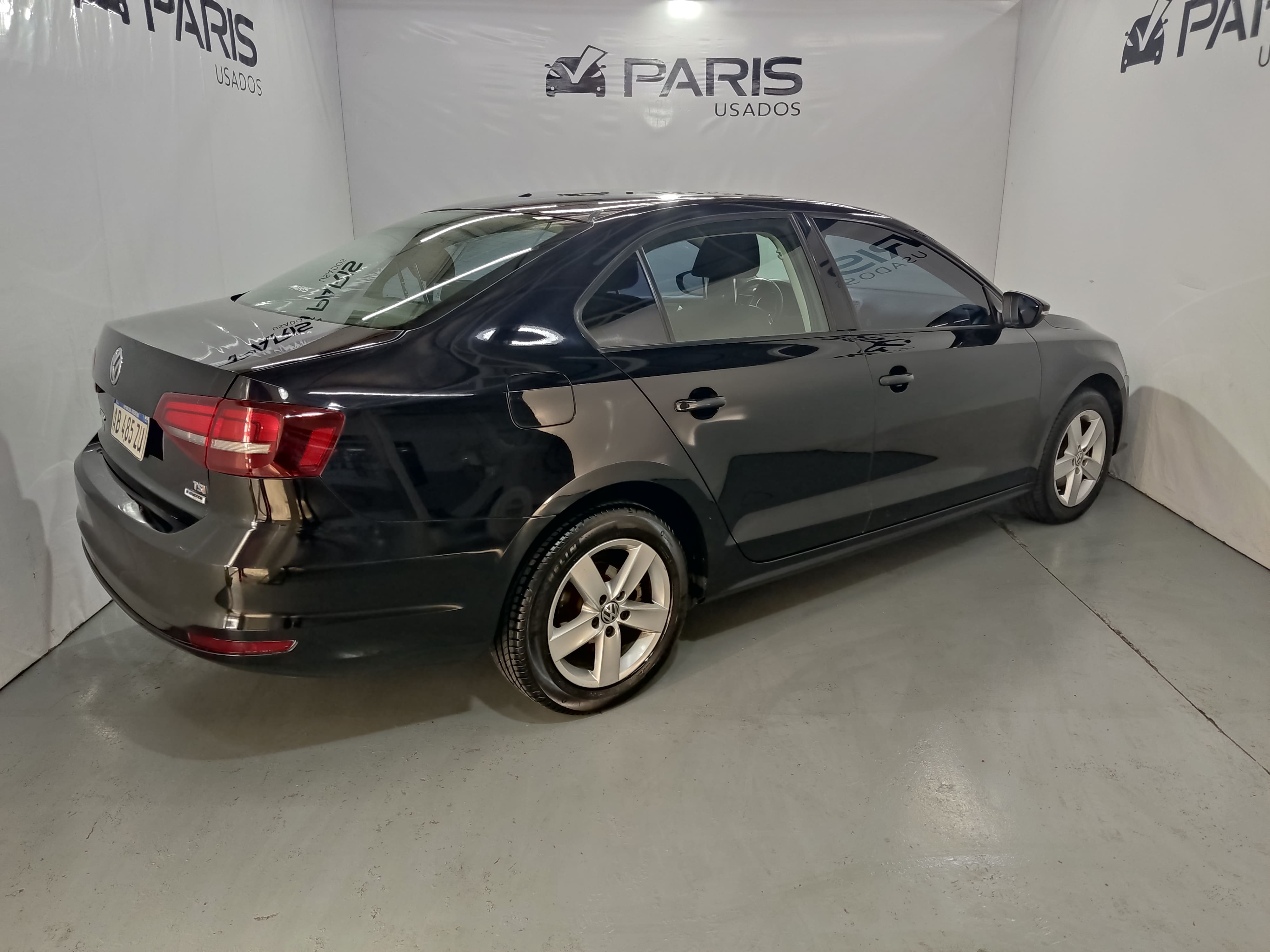 Volkswagen Vento Confortline DSG 2017