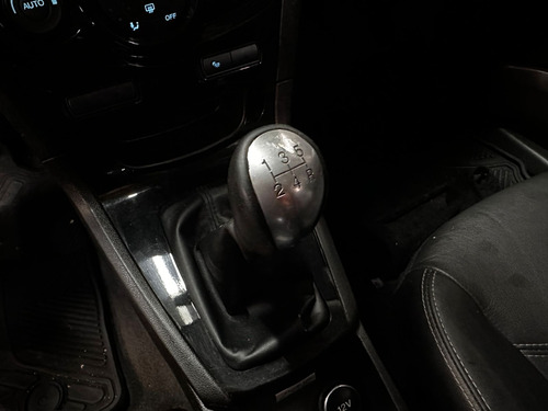 Ford Fiesta 1.6 TITANIUM KD 4P L13 2016