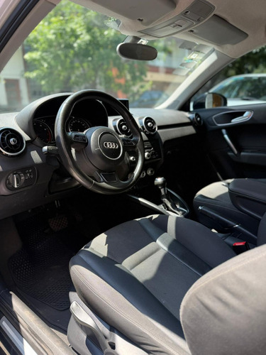 Audi A1 1.4 Ambition Tfsi 122cv Stronic 2011