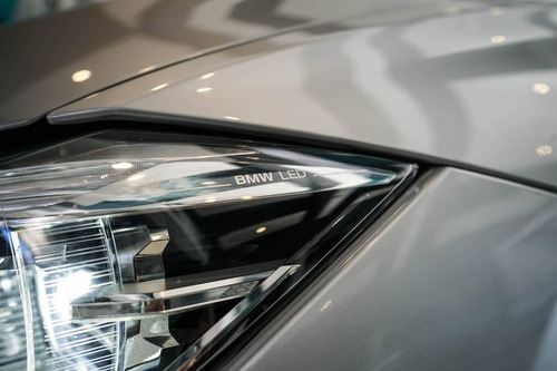 BMW Serie 3 2.0 320i Sedan Sportline 2018