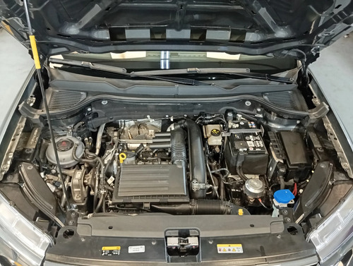 Volkswagen Taos 1.4 250 Tsi Comfortline At L/24 2025