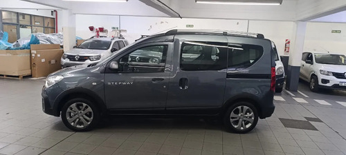 Renault Kangoo Ii 1.6 Sce Stepway 2026