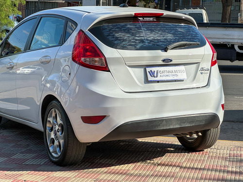 Ford Fiesta Kinetic 1.6 Titanium 120cv 2013