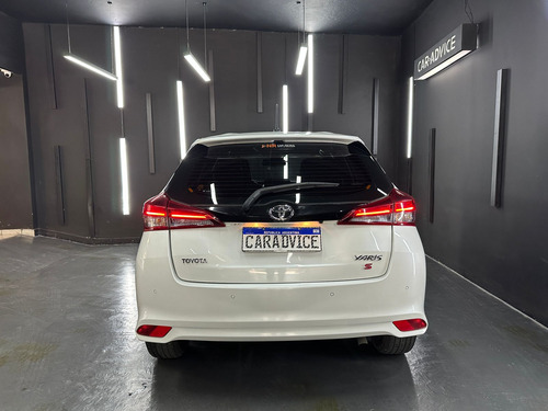 Toyota Yaris 1.5 S CVT 5P L20 2022