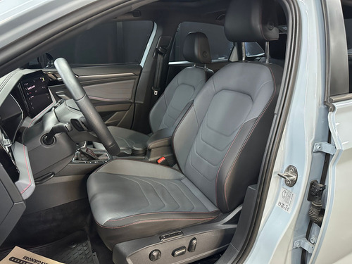 Volkswagen Vento 2.0 350TSI GLI DSG L26 2025