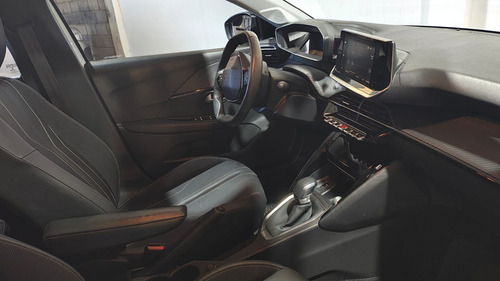 Peugeot 208 1.6l Feline Tiptronic 2022