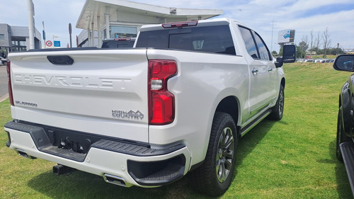 Chevrolet Silverado 5.3 V8 High Country 2025