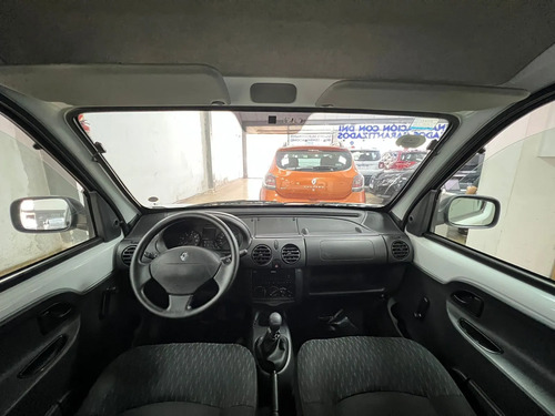 Renault Kangoo 1.6 Furgon Ph3 Confort 5as Lc 2015