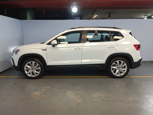 Volkswagen Taos 1.4 250 Tsi Comfortline At L/24 2025